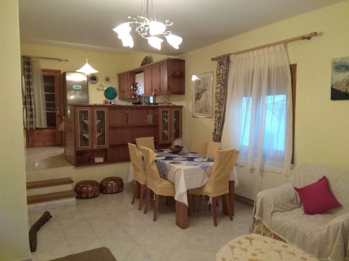 Family Seaside House In Mouries Villa Paralia Dionisiou Exterior foto