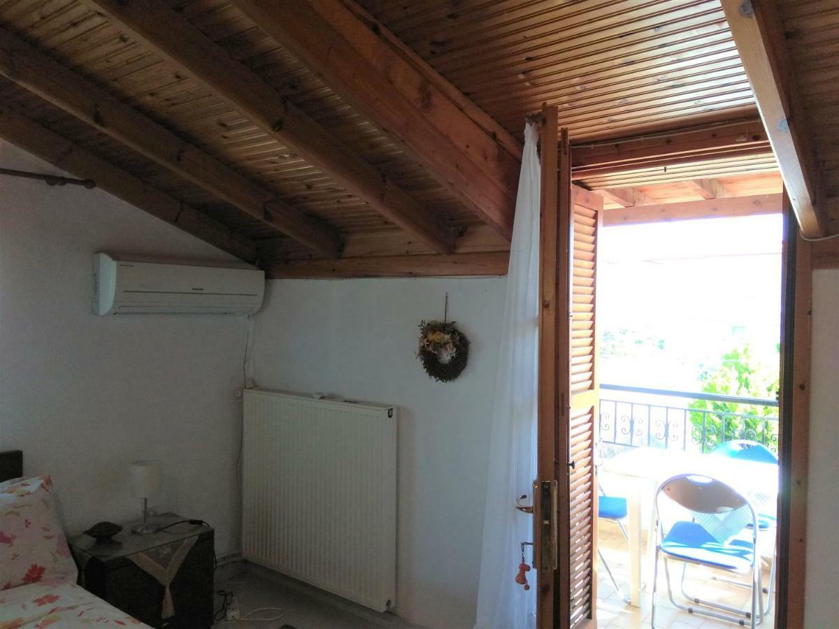 Family Seaside House In Mouries Villa Paralia Dionisiou Exterior foto